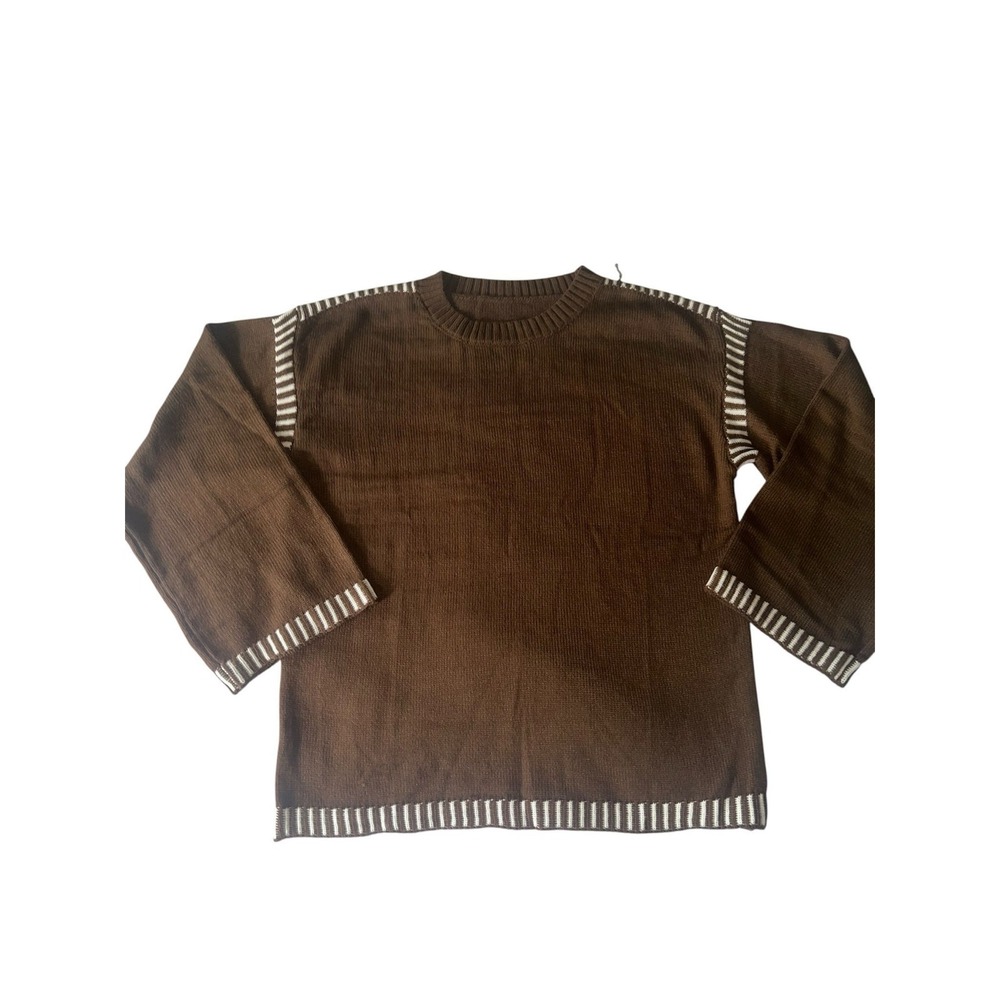 25.-   Brown wide sleeved sweater